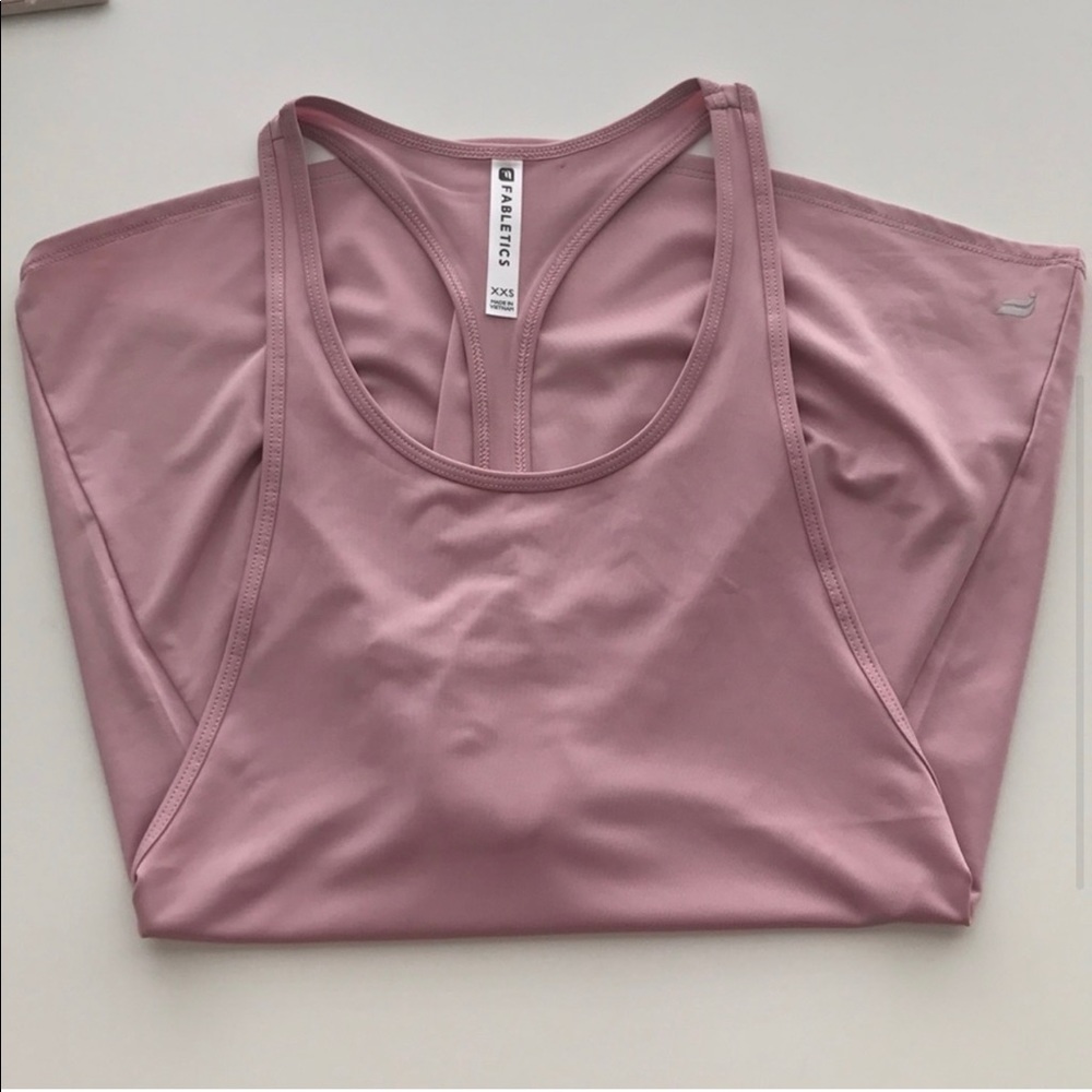 ⭐️ FABLETICS• Tank Top - Picture 3 of 3